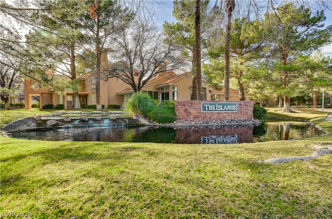 4950 Crooked Stick Way Las Vegas NV 89113