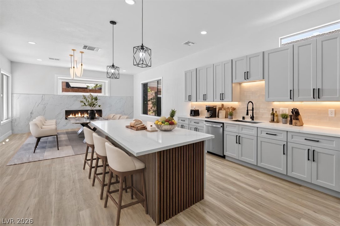 5807 Rothbury Avenue Las Vegas NV 89141