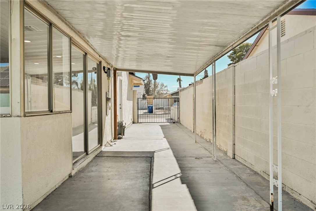 2302 Wagonwheel Avenue Las Vegas NV 89119