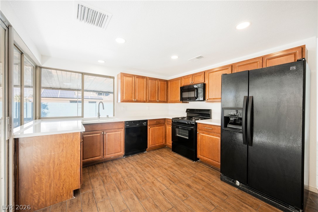 2302 Wagonwheel Avenue Las Vegas NV 89119
