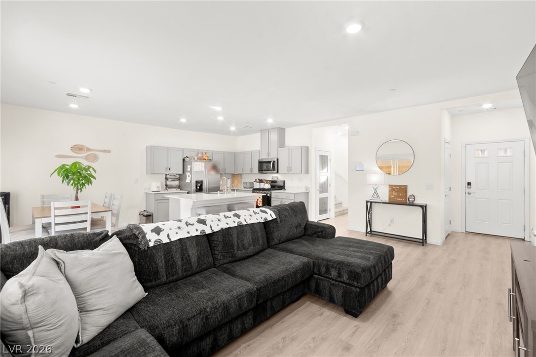 10026 Indigo Cliffs Street Las Vegas NV 89141