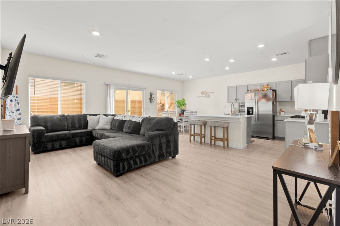 10026 Indigo Cliffs Street Las Vegas NV 89141