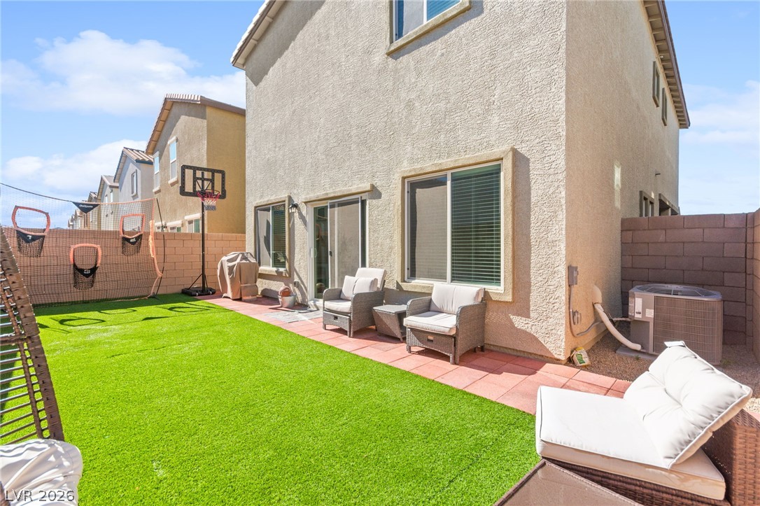 10026 Indigo Cliffs Street Las Vegas NV 89141