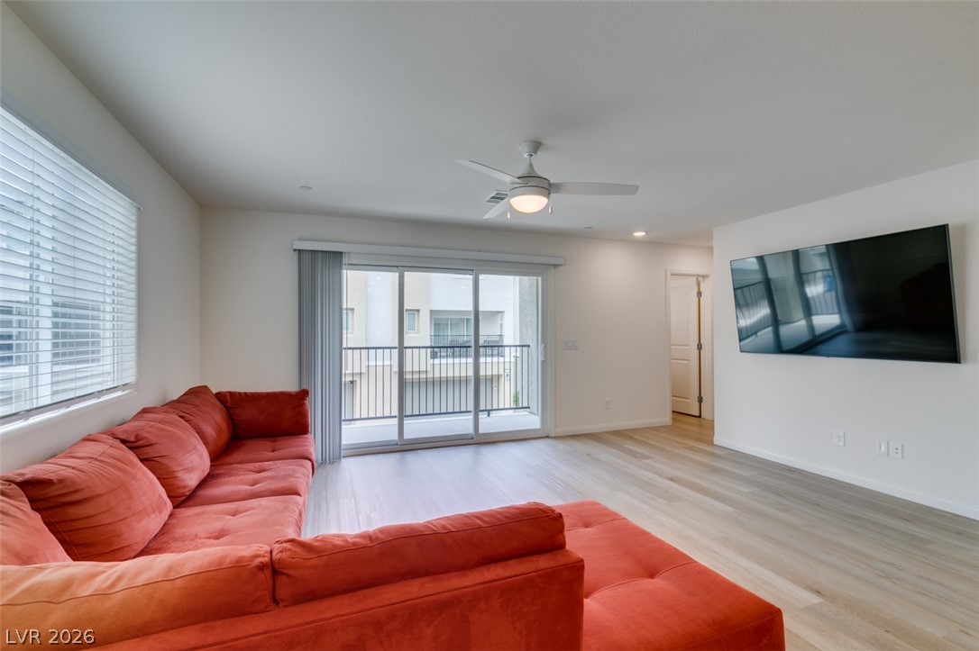 6860 Prairie Pearl Street Las Vegas NV 89148