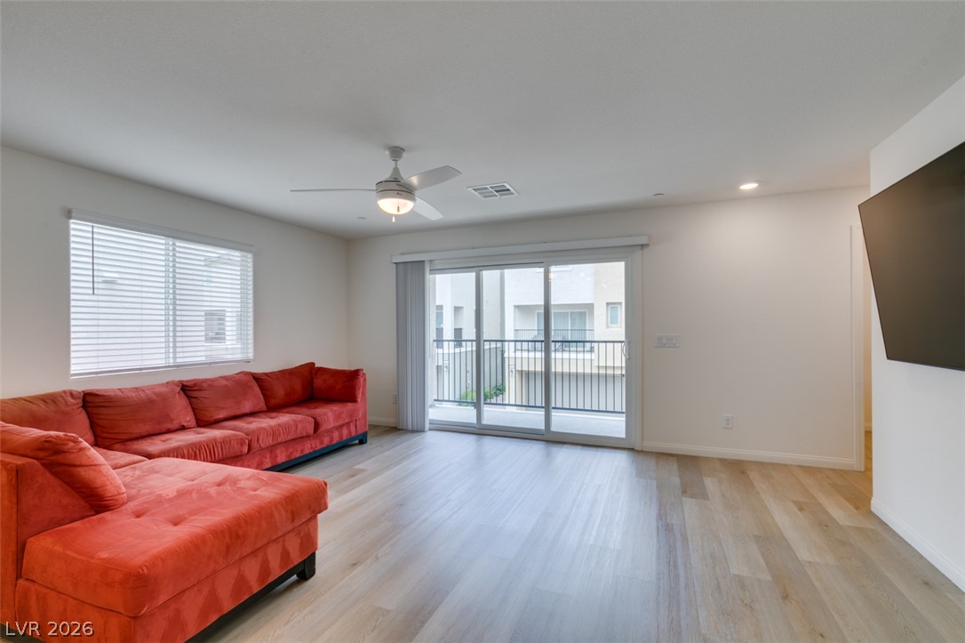 6860 Prairie Pearl Street Las Vegas NV 89148