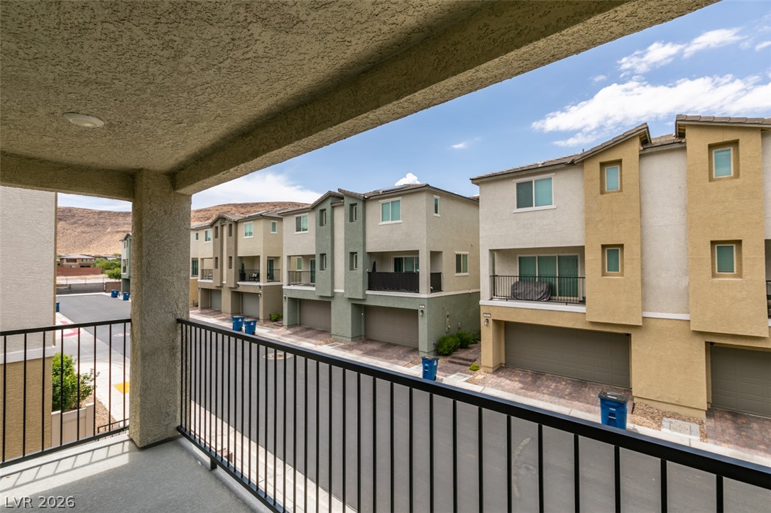 6860 Prairie Pearl Street Las Vegas NV 89148