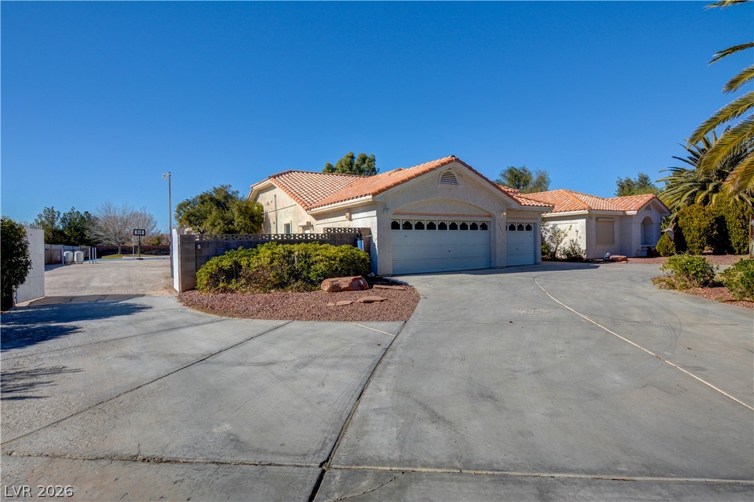 8345 Fairfield Avenue Las Vegas NV 89123