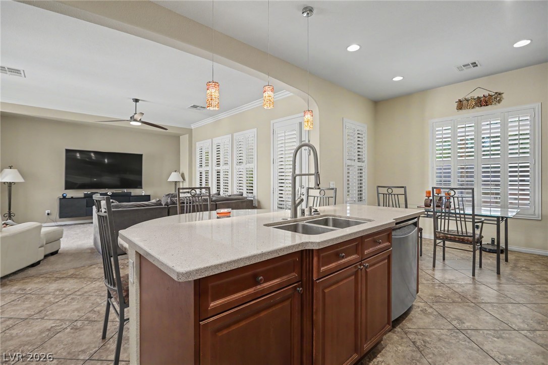 7567 Pearl Crescent Drive Las Vegas NV 89113