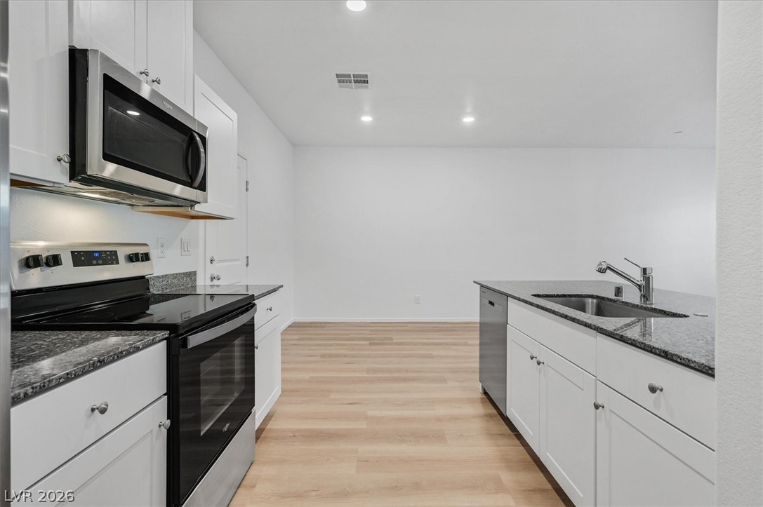 7484 Mountain Ledge Street Las Vegas NV 89139