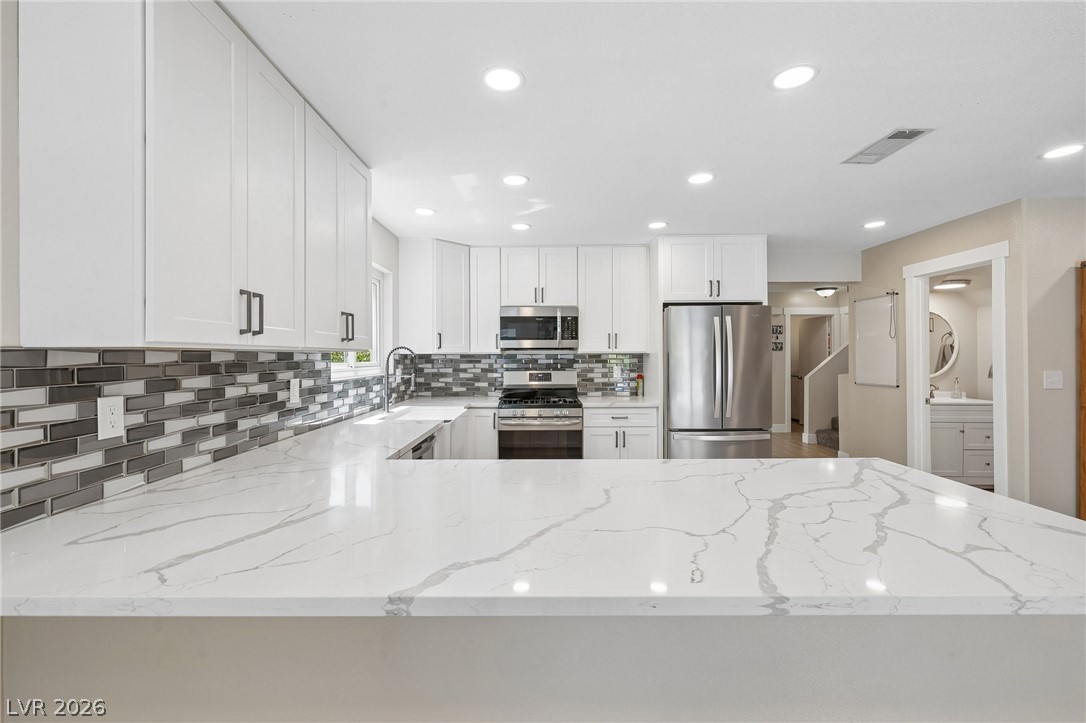 2023 Waverly Circle Henderson NV 89014