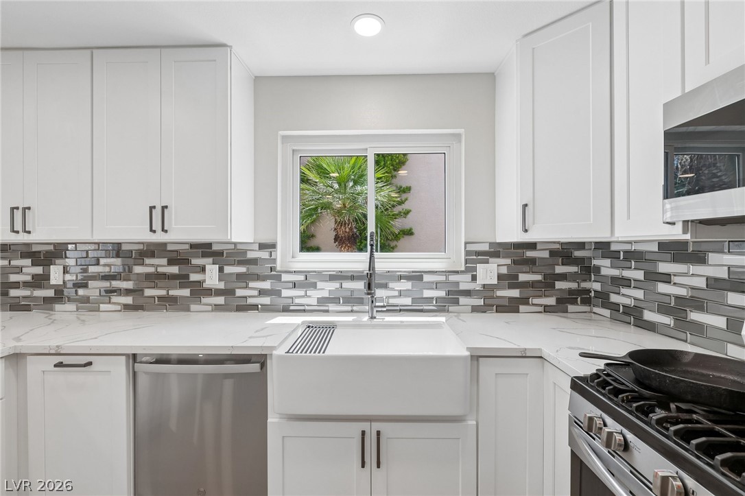 2023 Waverly Circle Henderson NV 89014