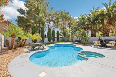 2023 Waverly Circle Henderson NV 89014