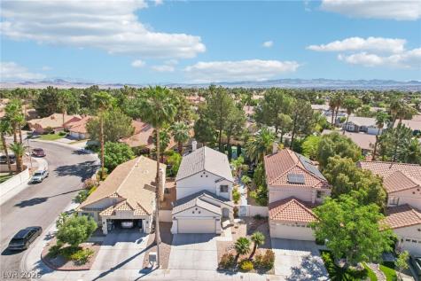 2023 Waverly Circle Henderson NV 89014