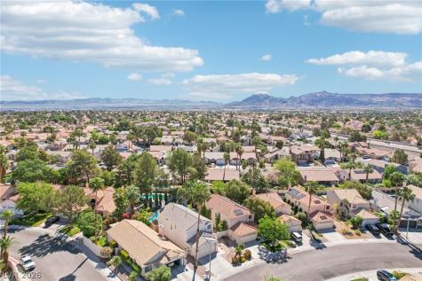 2023 Waverly Circle Henderson NV 89014