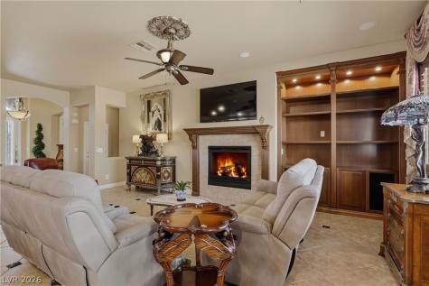 9518 Quiet Valley Avenue Las Vegas NV 89149