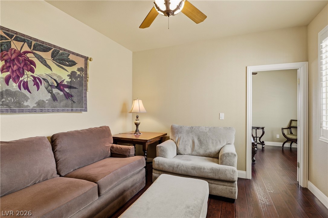 9518 Quiet Valley Avenue Las Vegas NV 89149
