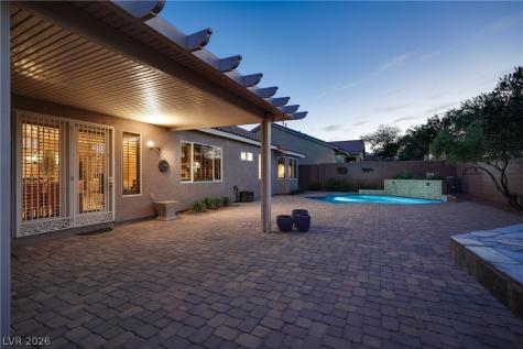 9518 Quiet Valley Avenue Las Vegas NV 89149