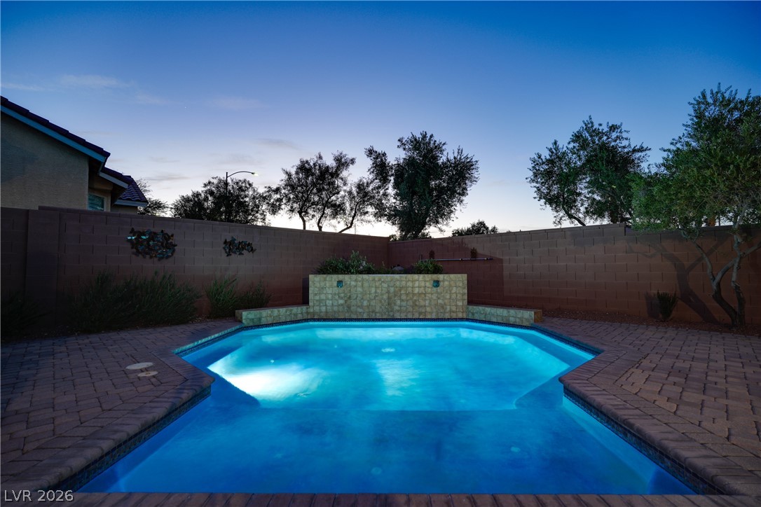9518 Quiet Valley Avenue Las Vegas NV 89149