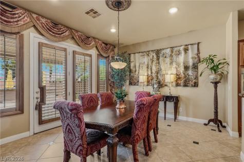 9518 Quiet Valley Avenue Las Vegas NV 89149