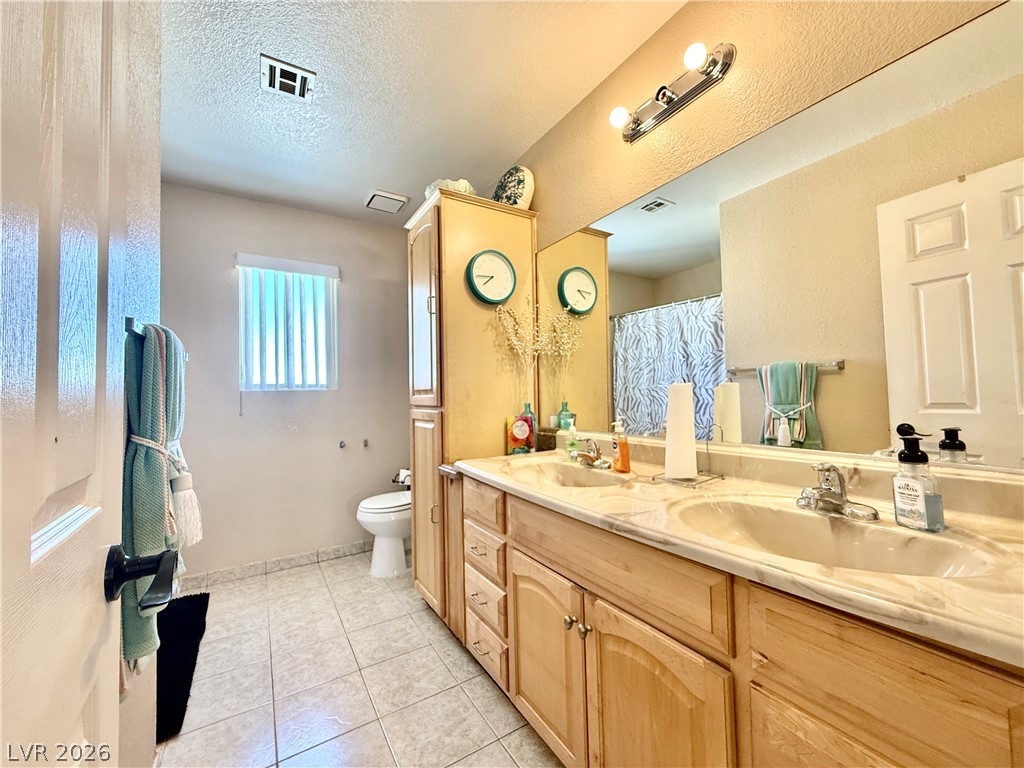 2305 Loggerhead Road Las Vegas NV 89117
