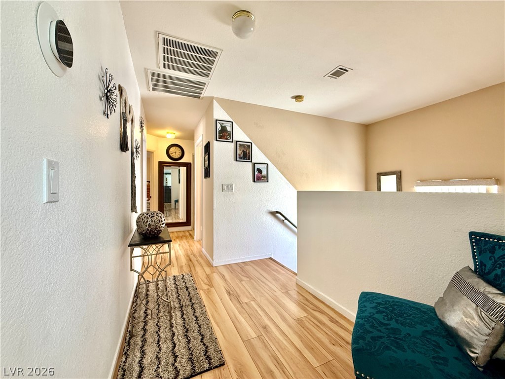 2305 Loggerhead Road Las Vegas NV 89117