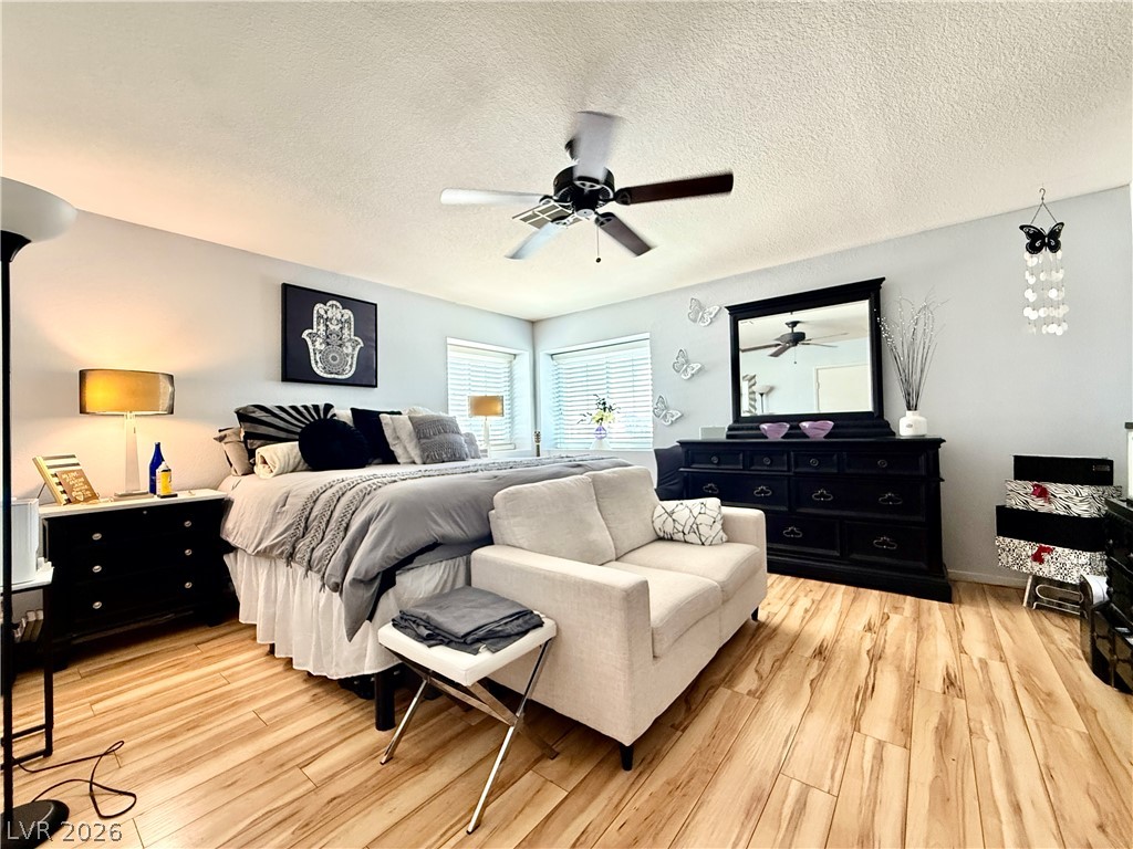 2305 Loggerhead Road Las Vegas NV 89117