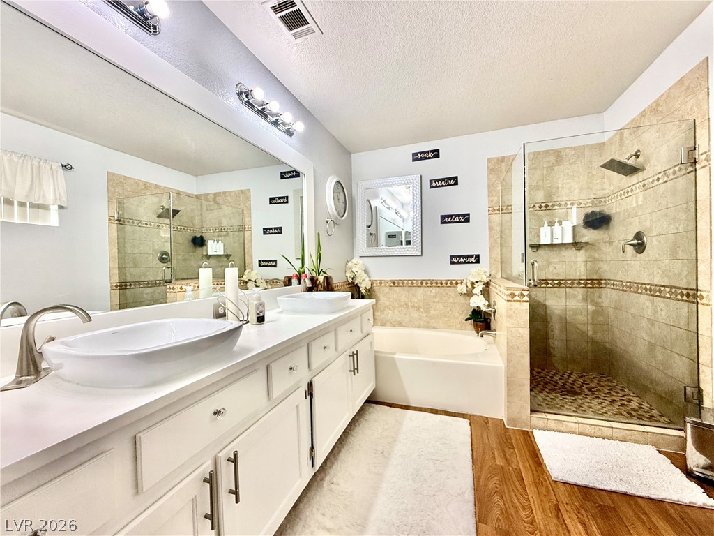 2305 Loggerhead Road Las Vegas NV 89117