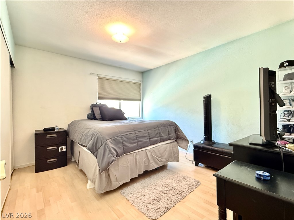 2305 Loggerhead Road Las Vegas NV 89117