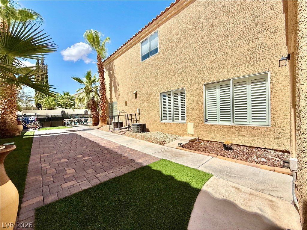 2305 Loggerhead Road Las Vegas NV 89117
