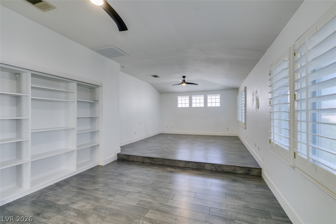 2000 Cedarcrest Court Las Vegas NV 89134