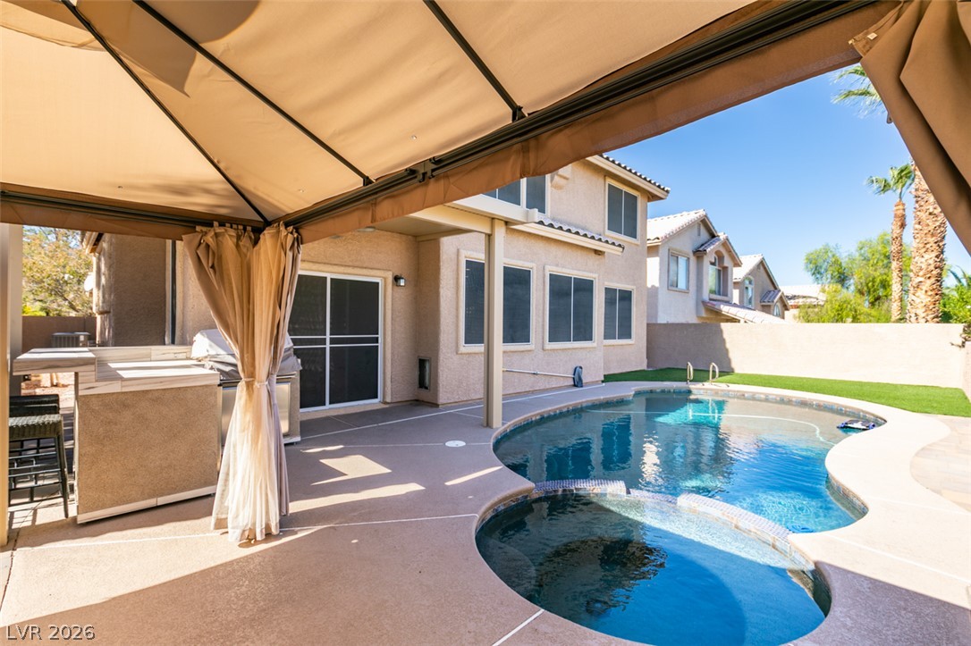 2000 Cedarcrest Court Las Vegas NV 89134