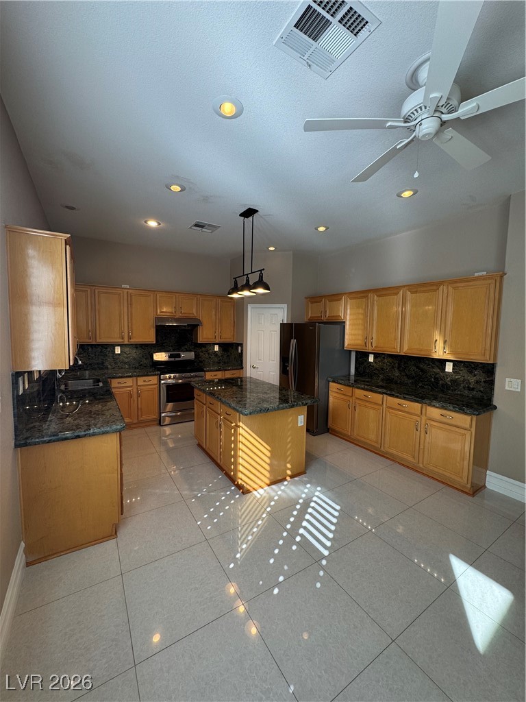 9927 Ridge Manor Avenue Las Vegas NV 89148
