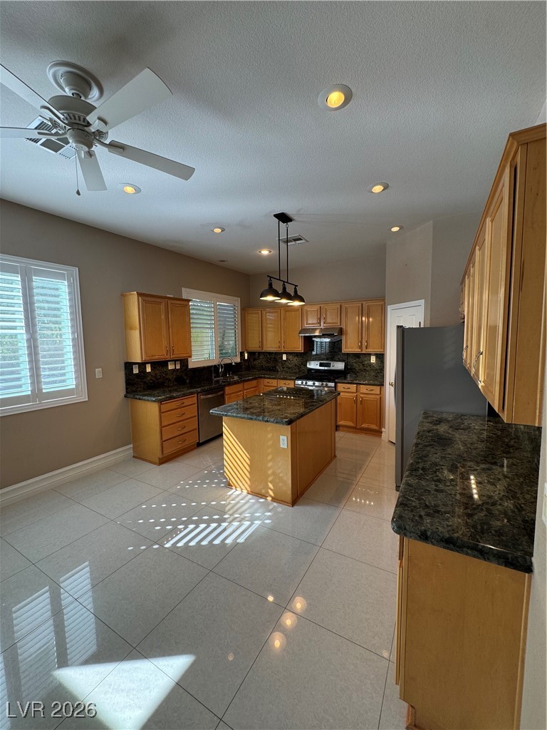 9927 Ridge Manor Avenue Las Vegas NV 89148