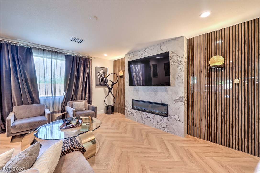 10470 Dove Meadow Way Las Vegas NV 89135