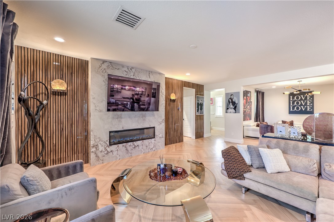 10470 Dove Meadow Way Las Vegas NV 89135