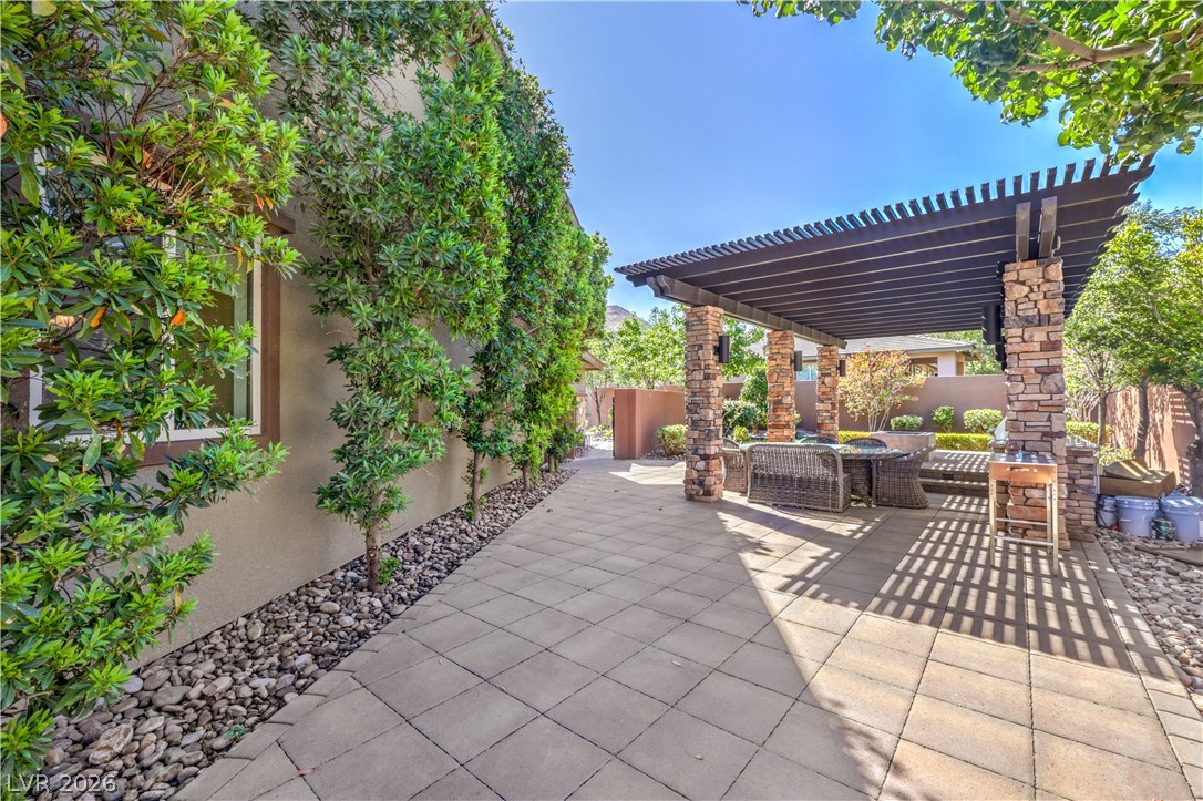 10470 Dove Meadow Way Las Vegas NV 89135