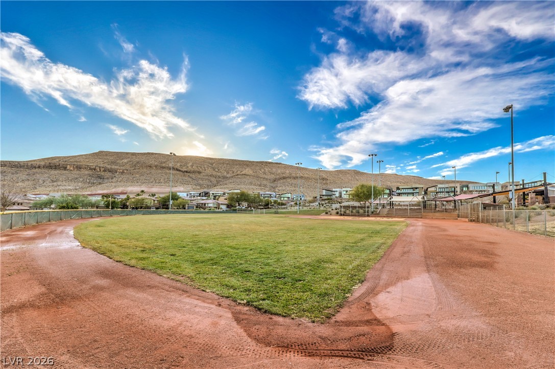 10470 Dove Meadow Way Las Vegas NV 89135