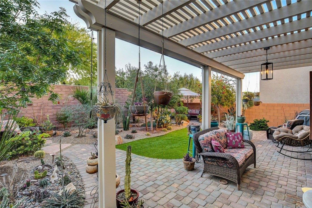 10133 Tenaya Meadows Street Las Vegas NV 89178