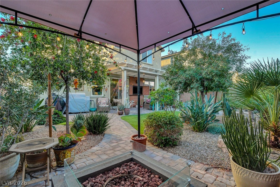 10133 Tenaya Meadows Street Las Vegas NV 89178