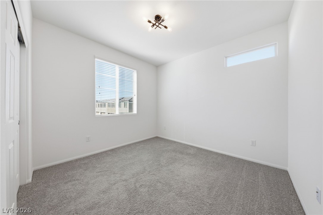8038 Roughcut Avenue Las Vegas NV 89113