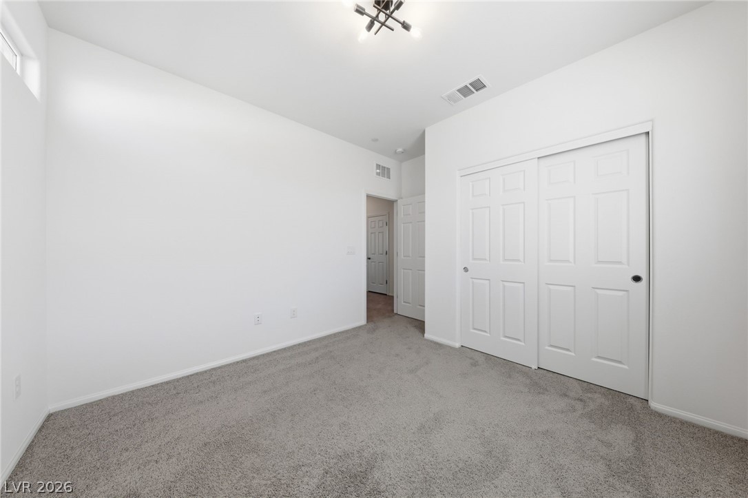 8038 Roughcut Avenue Las Vegas NV 89113