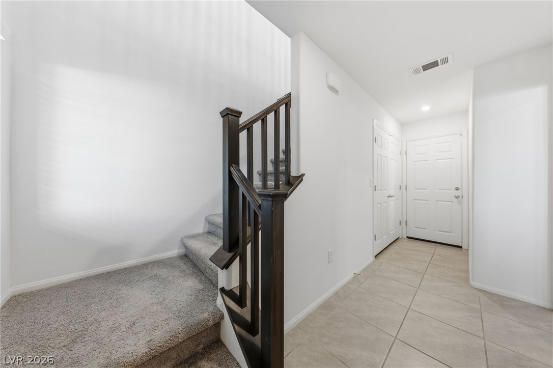 8038 Roughcut Avenue Las Vegas NV 89113
