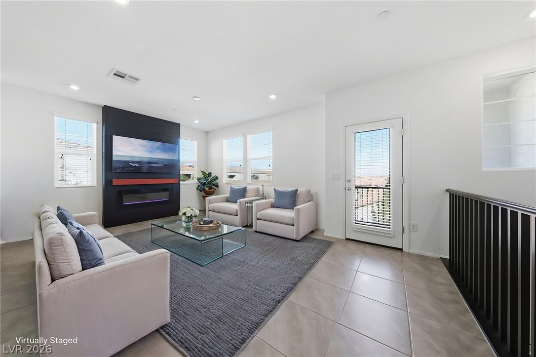 8038 Roughcut Avenue Las Vegas NV 89113