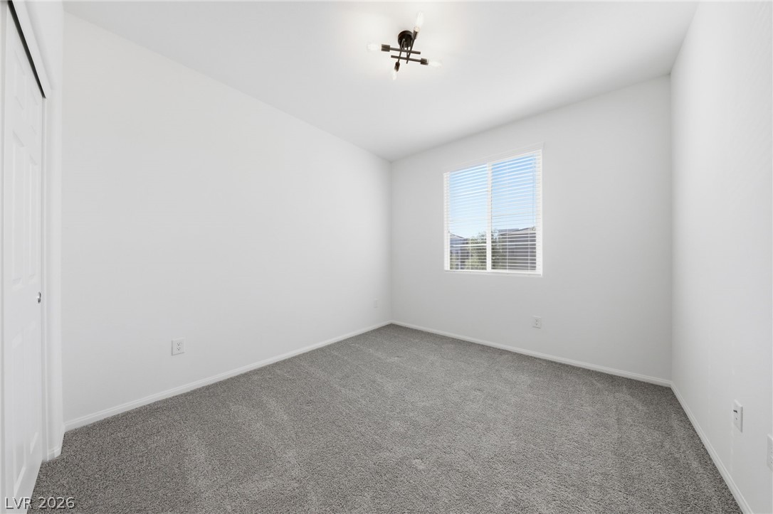 8038 Roughcut Avenue Las Vegas NV 89113