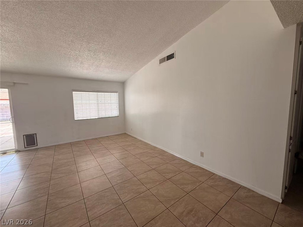 6357 Sparrow Lane Las Vegas NV 89103