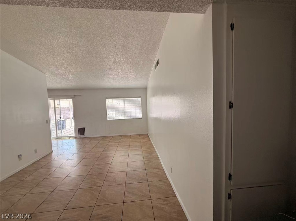 6357 Sparrow Lane Las Vegas NV 89103