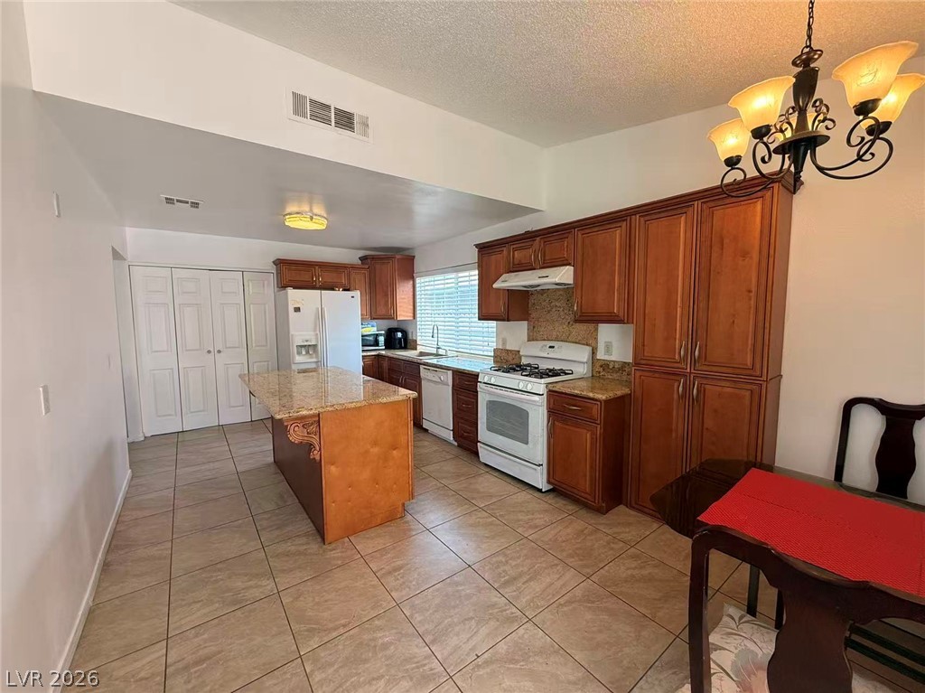 6357 Sparrow Lane Las Vegas NV 89103
