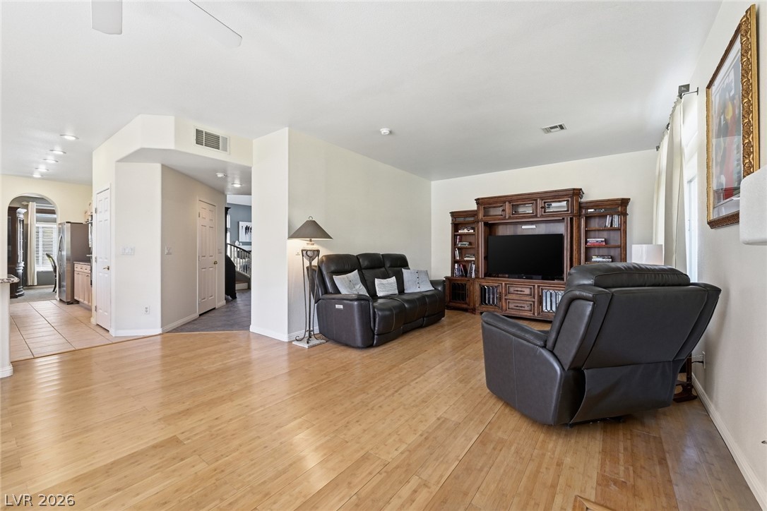 4542 Laguna Vista Street Las Vegas NV 89147