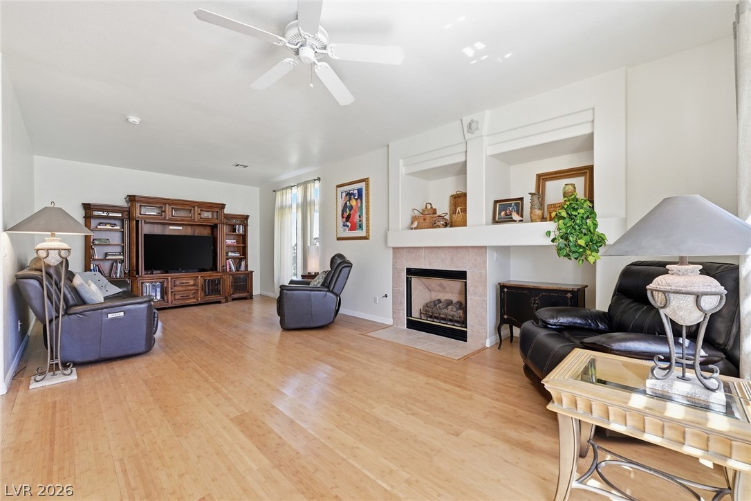 4542 Laguna Vista Street Las Vegas NV 89147