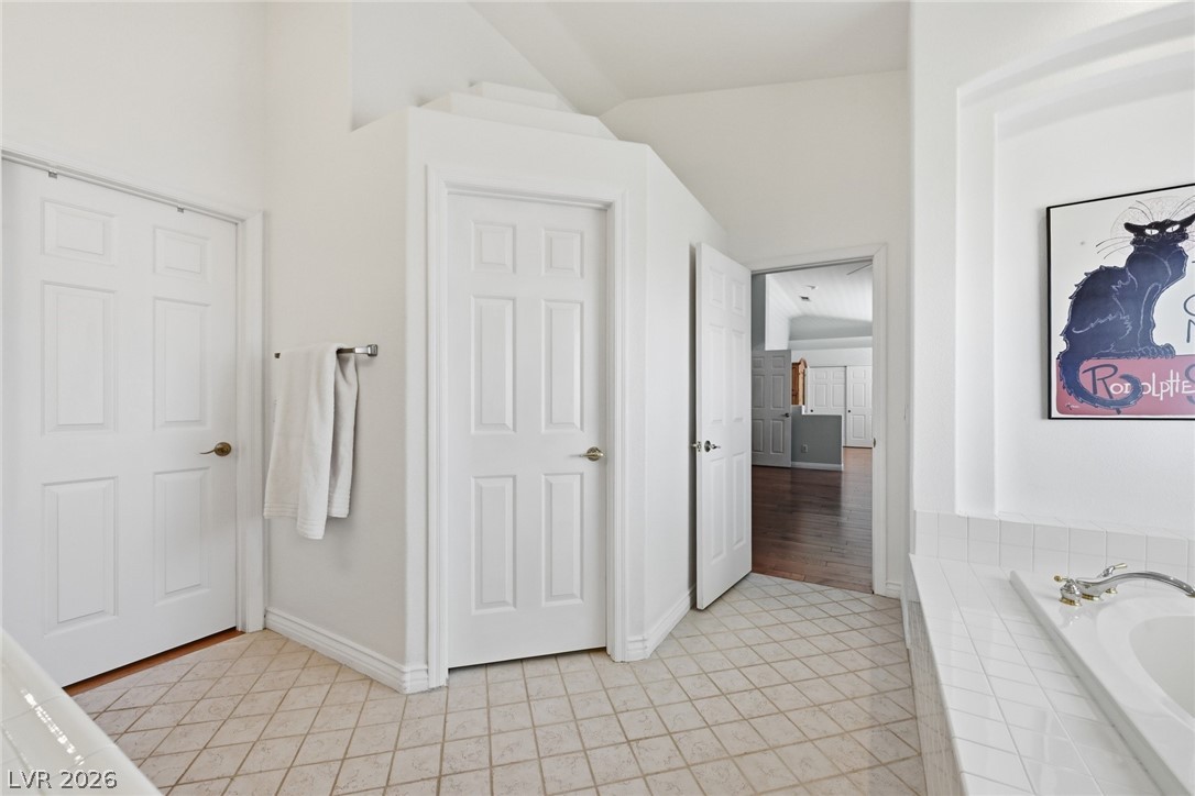 4542 Laguna Vista Street Las Vegas NV 89147